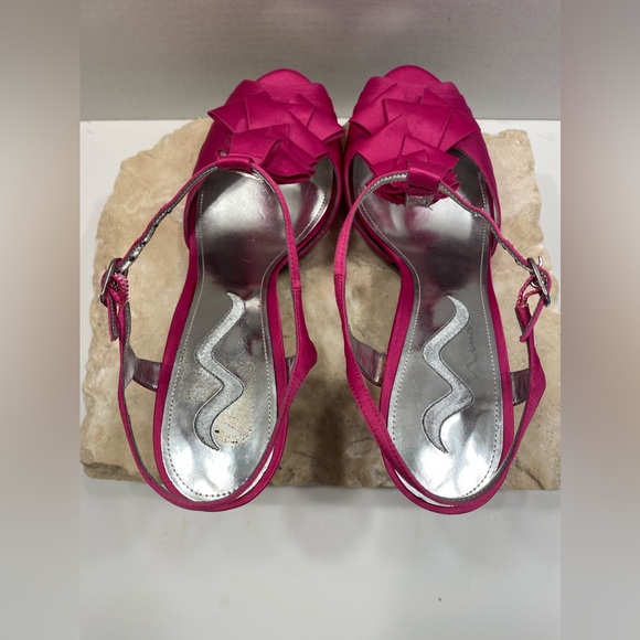 Nina Hot Pink Satin Platform Peep Toe T-Strap Formal High Heels Sz 10 - Picture 4 of 9